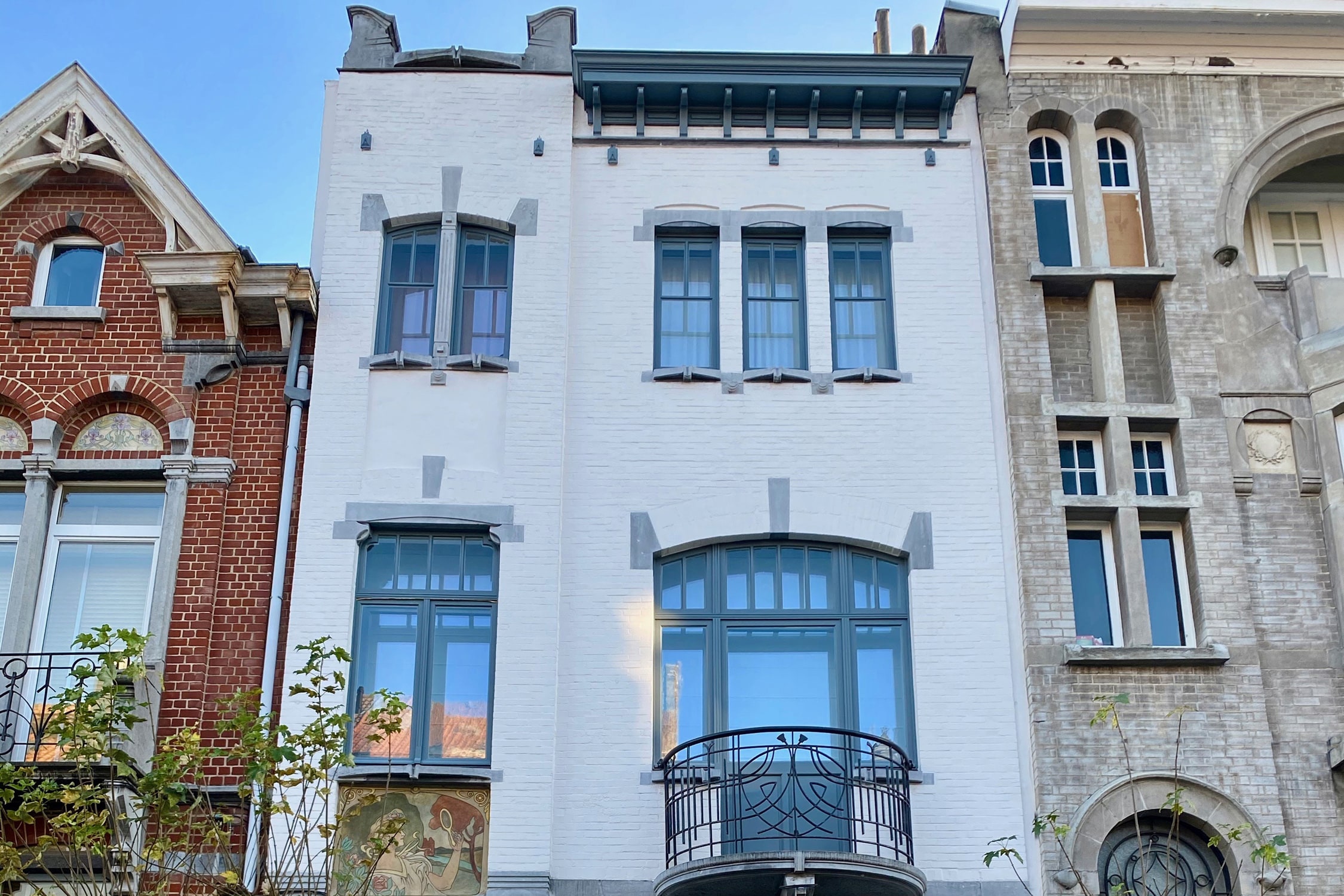 WSL06 Elegant Art Nouveau House