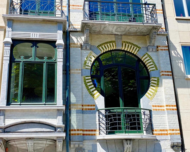Double maison Art Nouveau signée Dosveldt