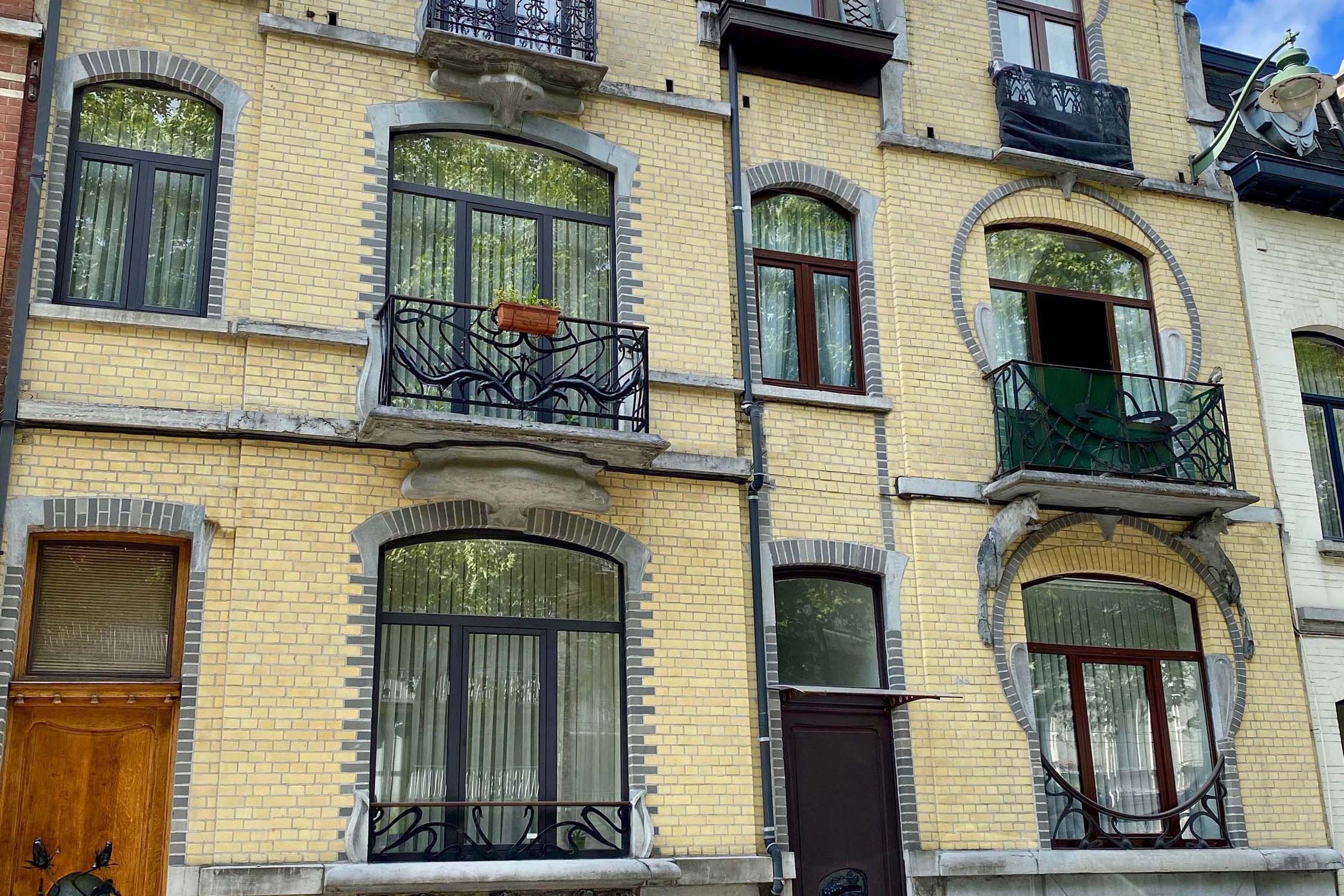 FOR10 Maisons mitoyennes Art Nouveau