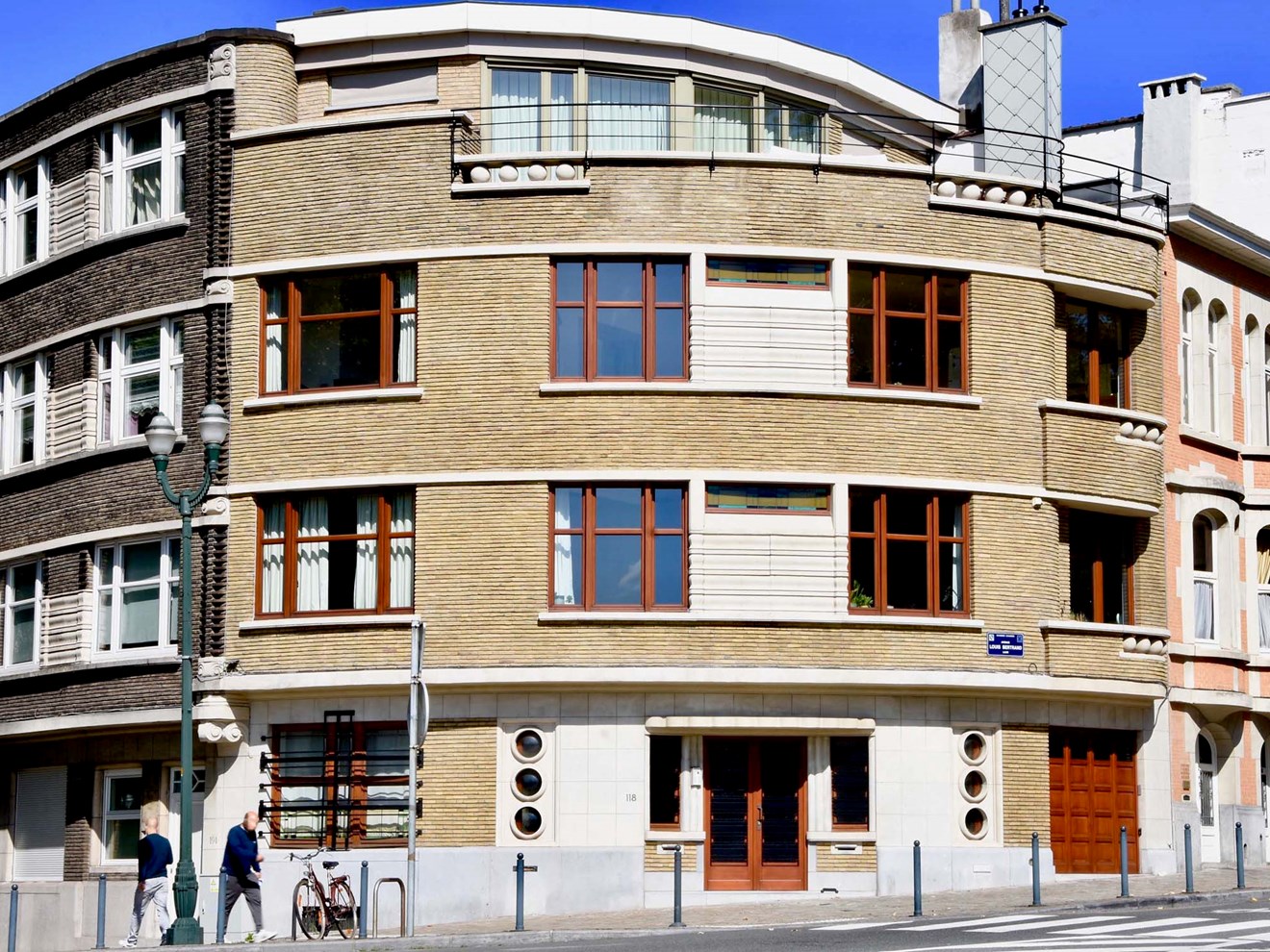 SCH12 Double immeuble Moderniste