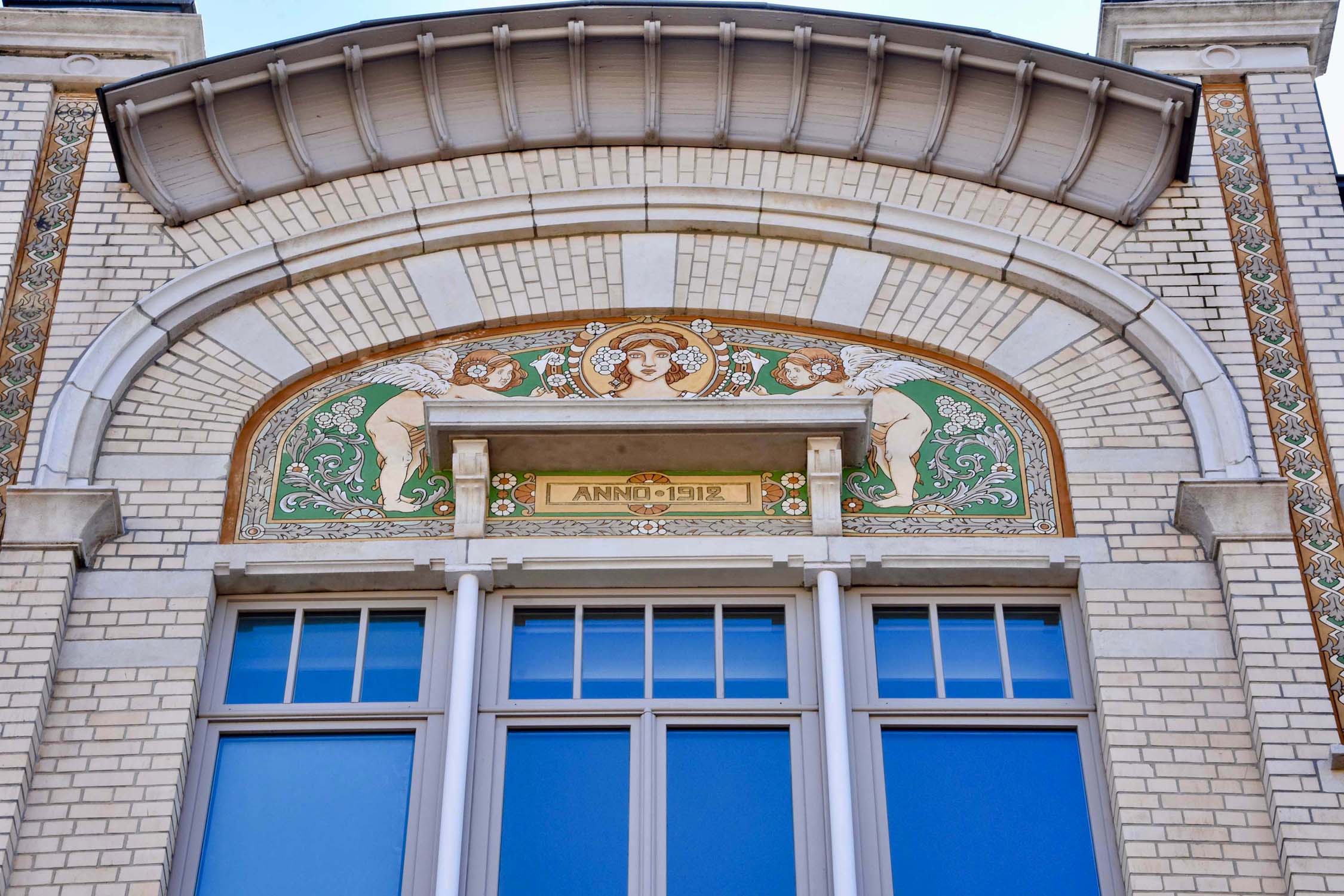 SCH19 Maison Art Nouveau-Classique