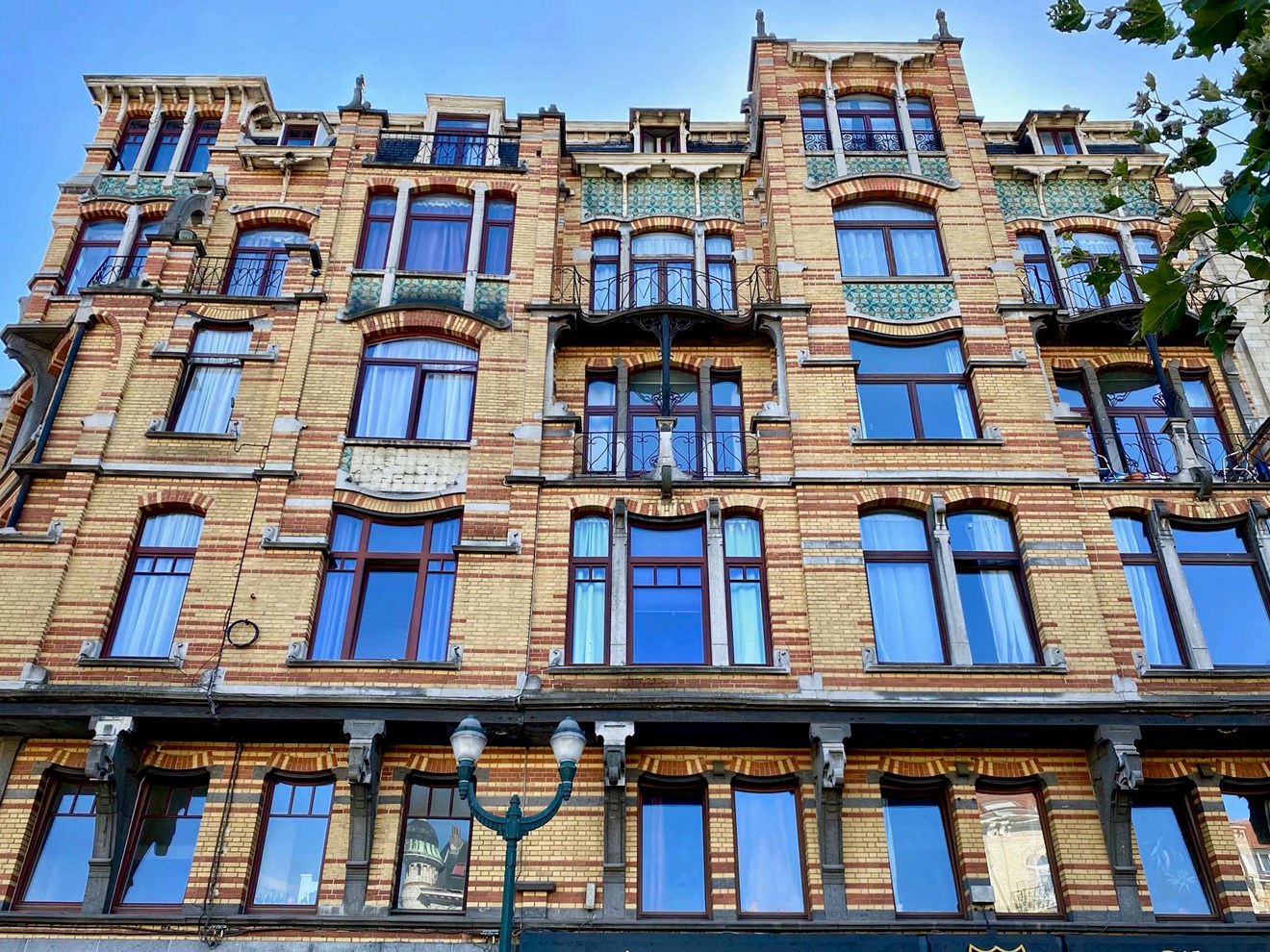 SCH20 Extravagant immeuble Art Nouveau