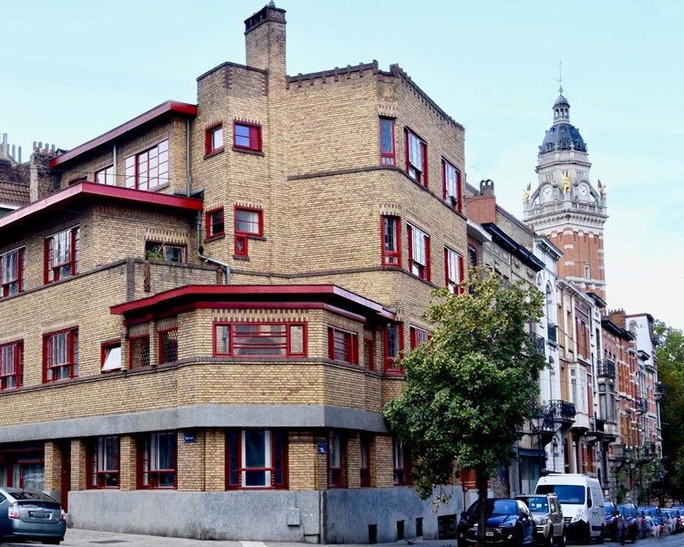 Amsterdam School style architects house