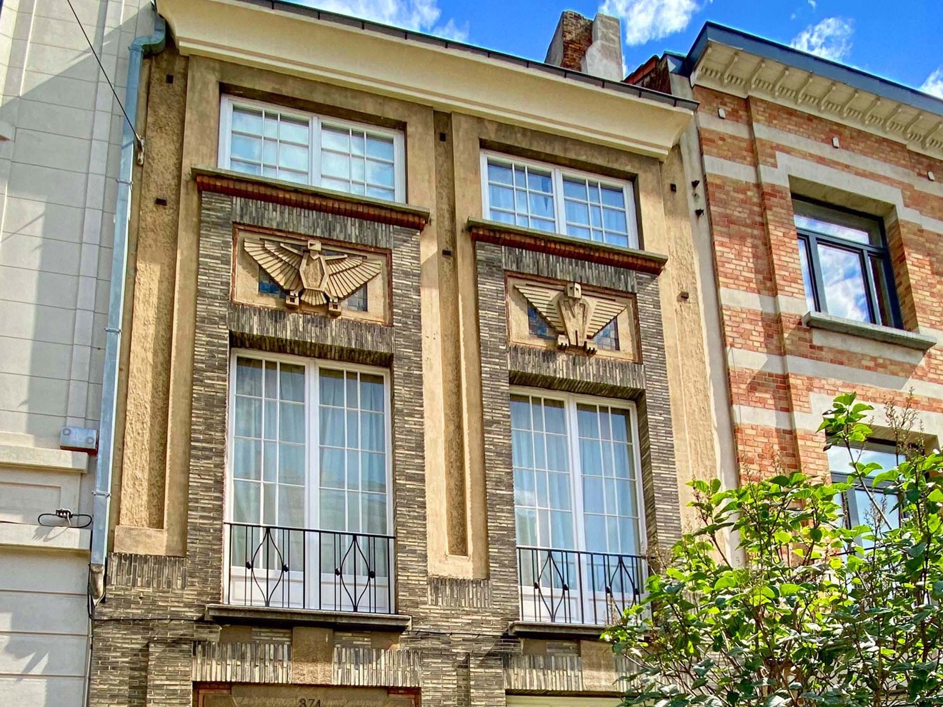 UCC34 Art Deco house