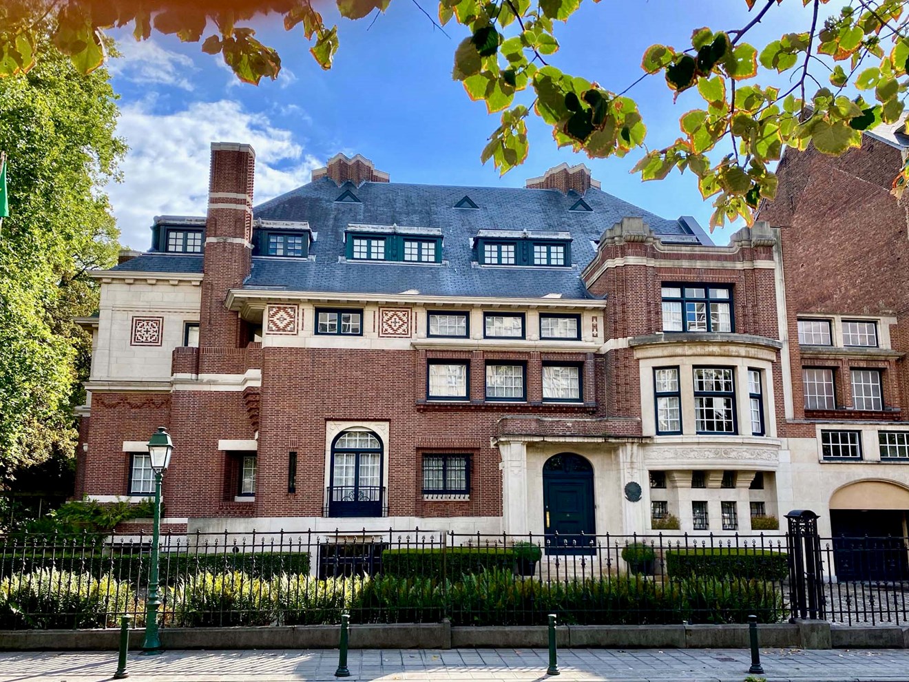WSP03 Prestigious Art Deco mansion