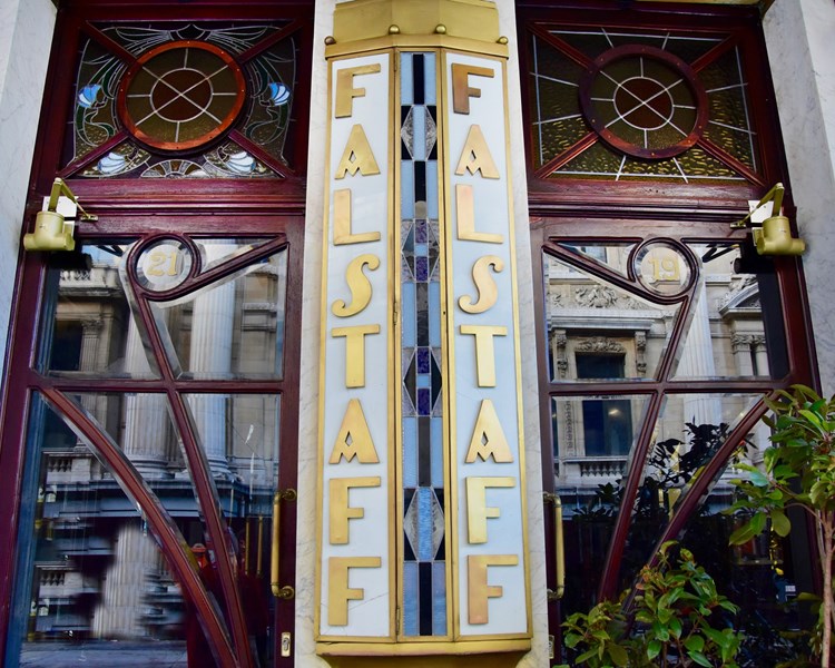 Café Falstaff