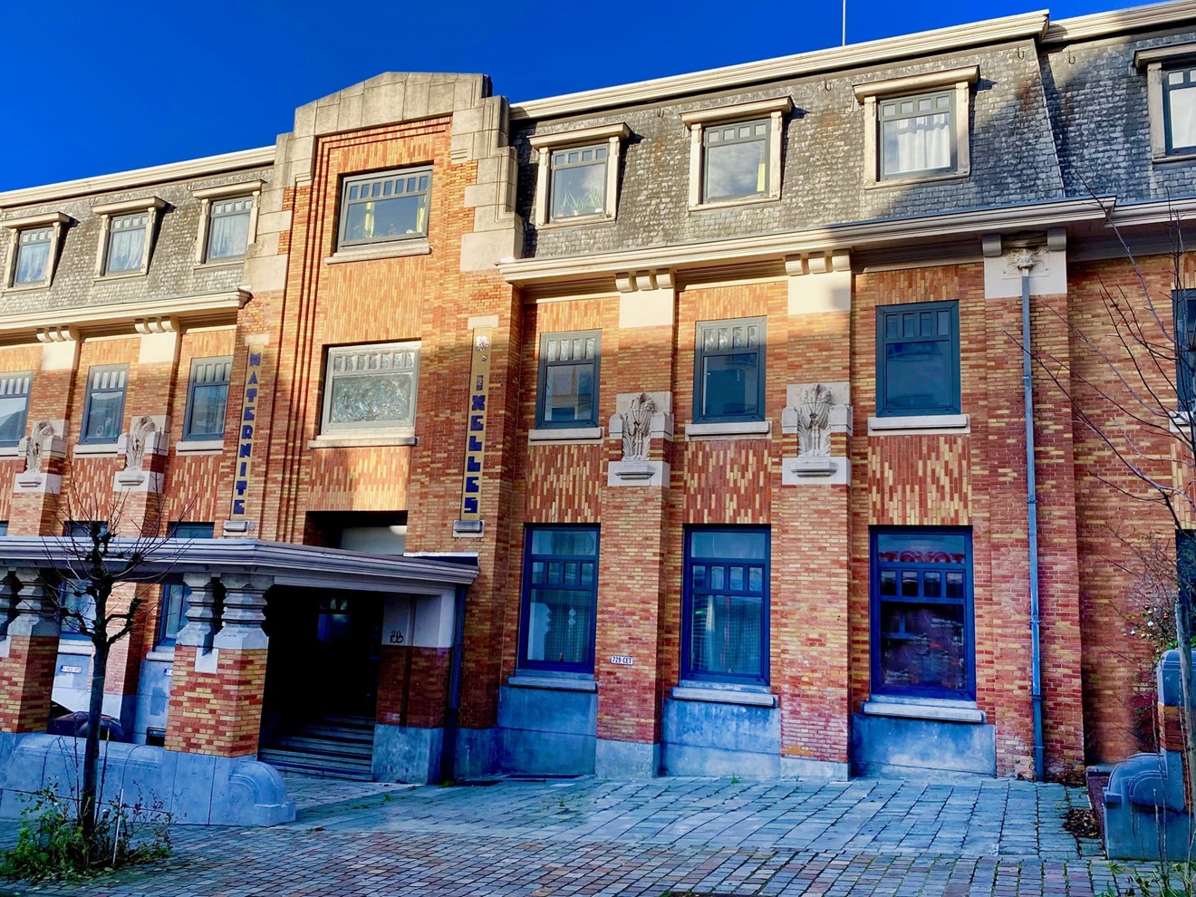 IXE35 Former Hôpital d’Ixelles Maternity