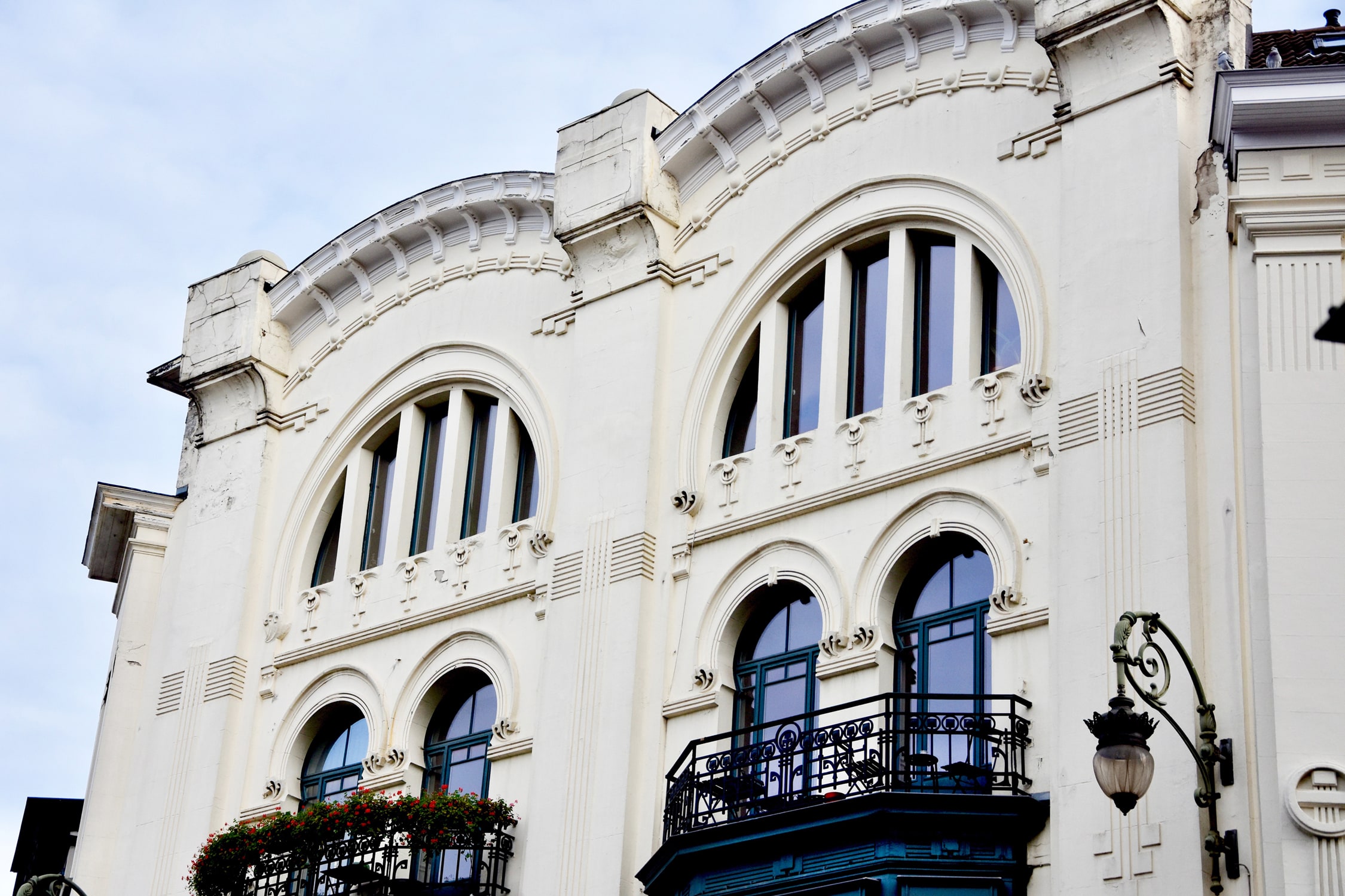 SGI08 Twin Art Nouveau building - Donckerwolcke