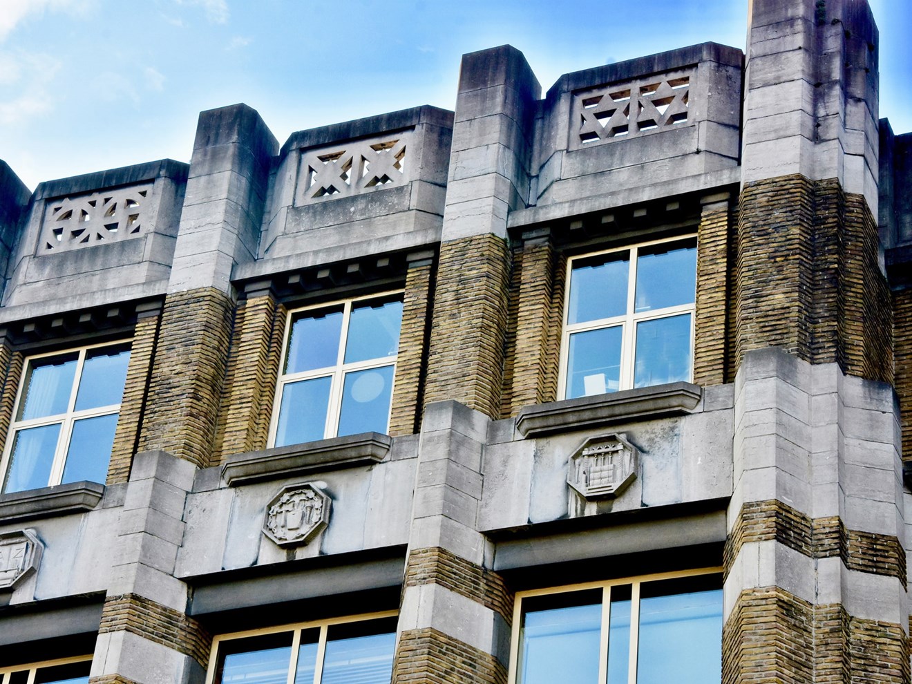 BRU44 Institut des Arts et Métiers