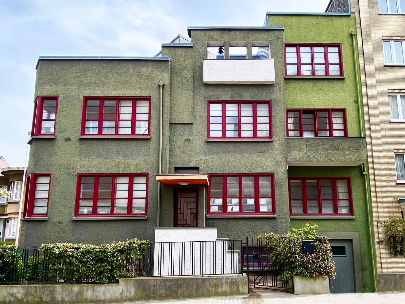 ETT08 Immeuble à l’angle aigu