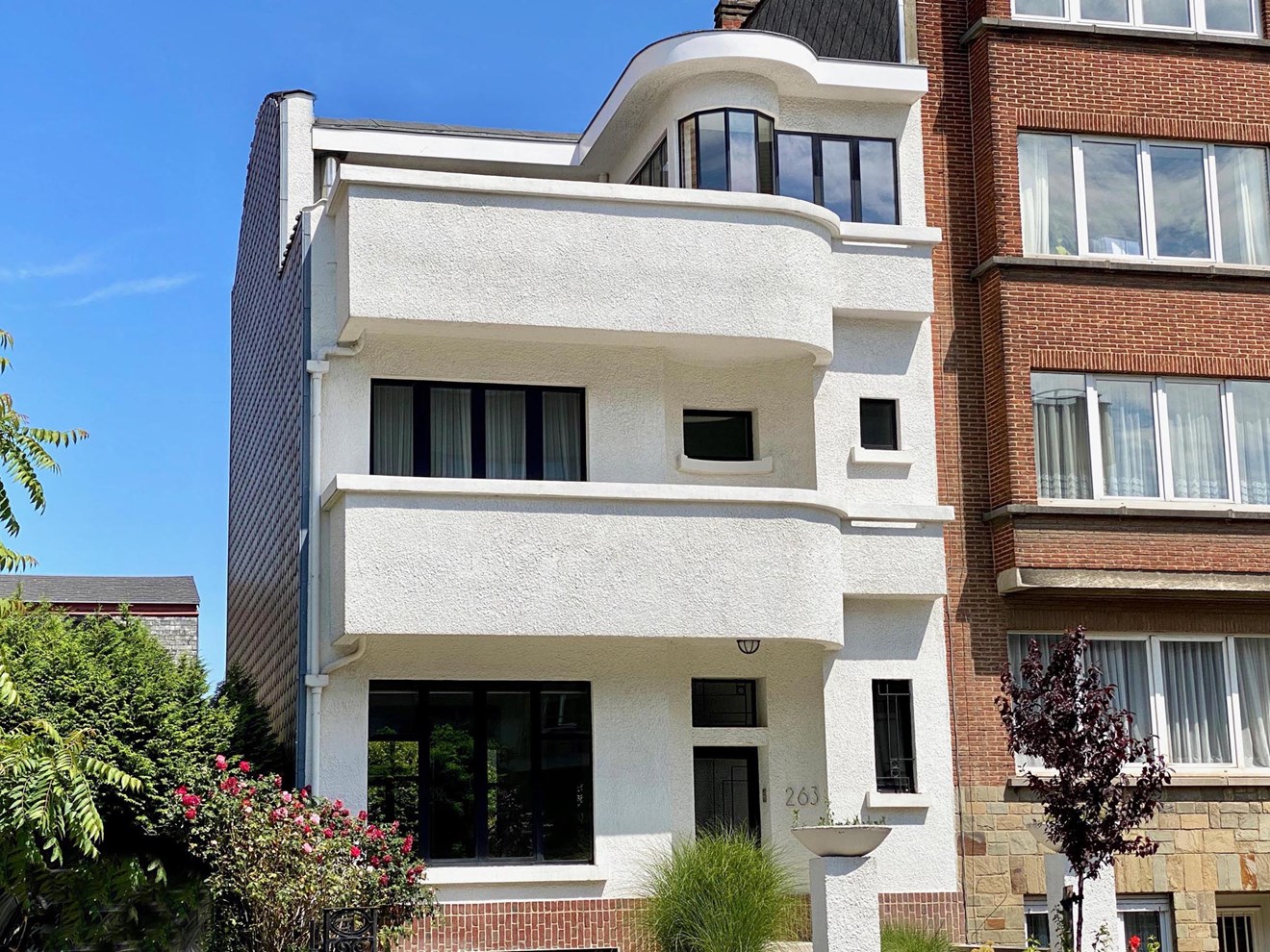 AUD03 Modernistisch huis ontworpen door Stanislas Jasinski