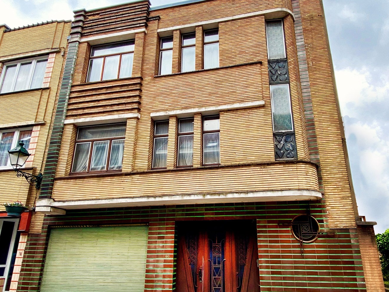 BER04 Maison de rapport moderniste