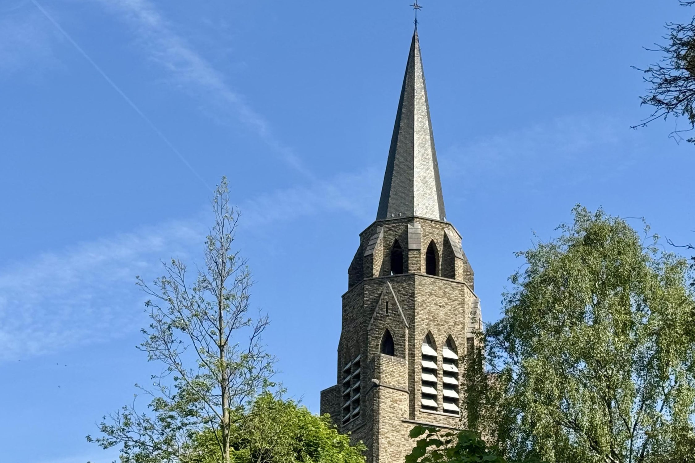 IXE39 Ste Croix Church