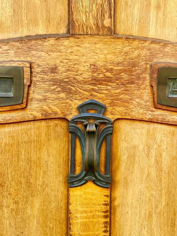 Writer Sander Pierron’s personal house Admirable Facades Admirables