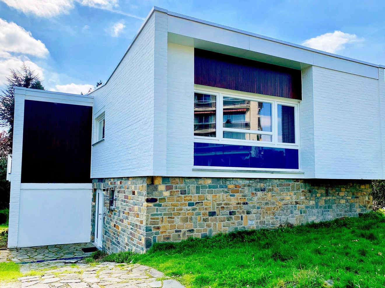 LAE08 Petite villa cubiste