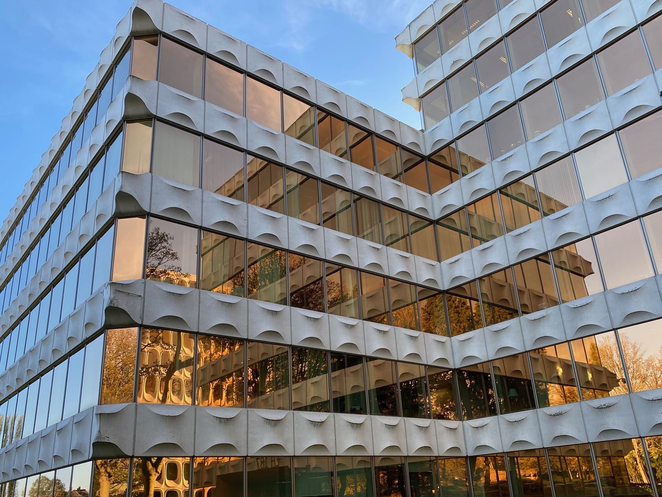 WAT12 LH 187 Office building